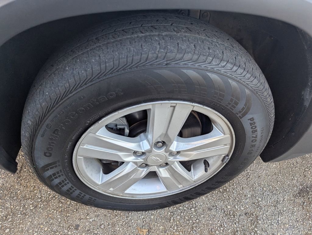 Used 2020 Chevrolet Trax LT FWD image 7