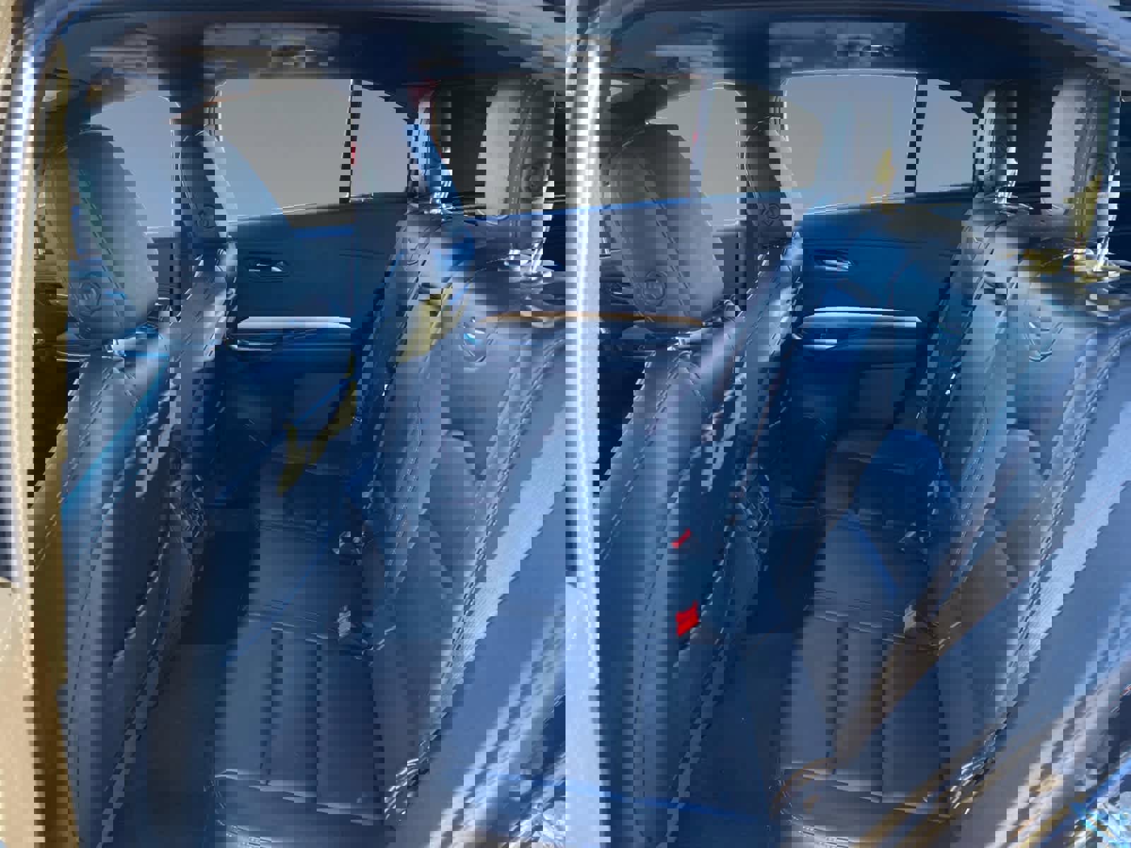 Used 2023 Cadillac XT4 Premium Luxury image 13