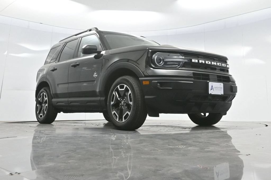 Used 2023 Ford Bronco Sport Outer Banks w/ Tech Package AWD/4WD image 58