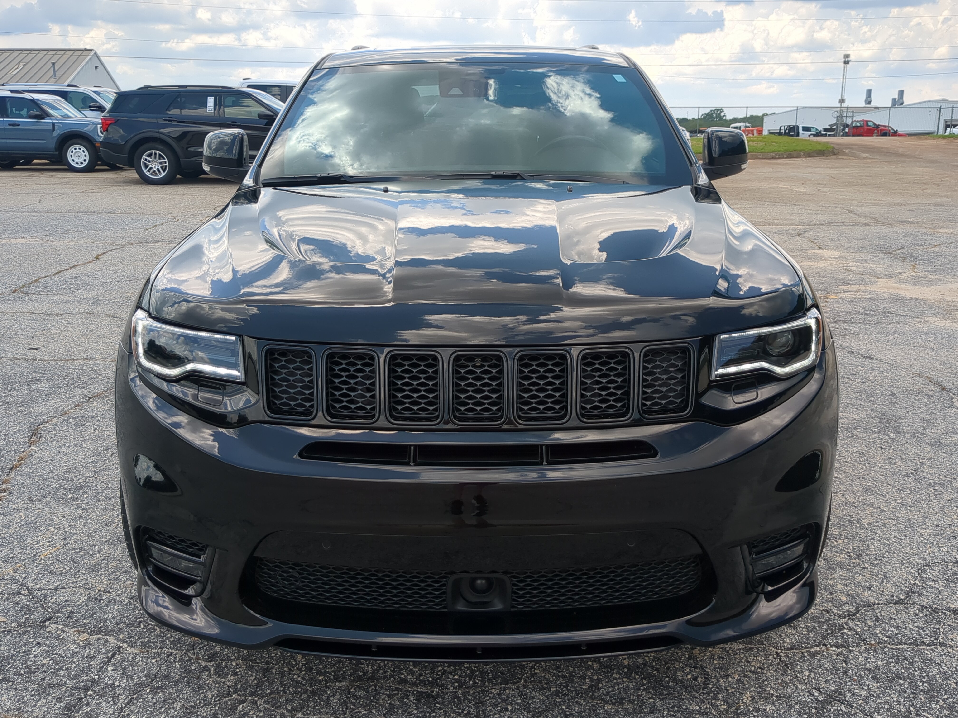 Used 2020 Jeep Grand Cherokee SRT AWD/4WD image 7