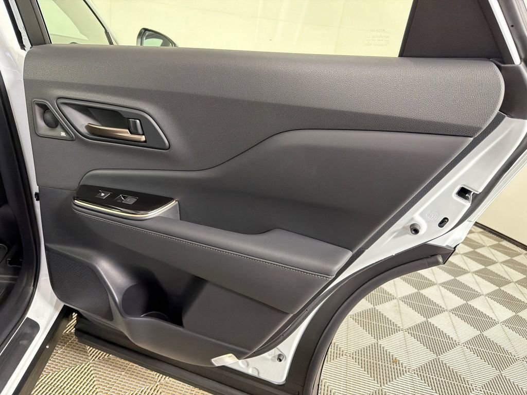 Used 2025 Toyota Crown Signia w/ Advanced Technology Package AWD/4WD image 17