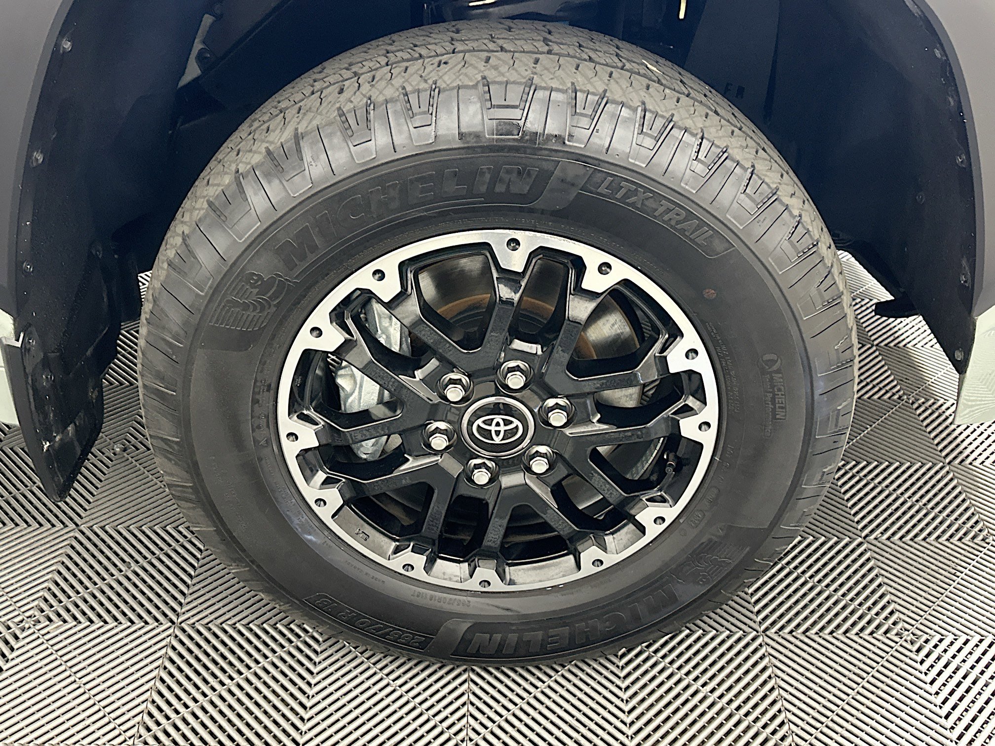 Used 2025 Toyota Tundra SR5 w/ TRD Off-Road Package image 11