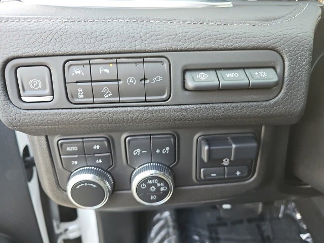 Used 2021 GMC Yukon Denali w/ Max Trailering Package image 16