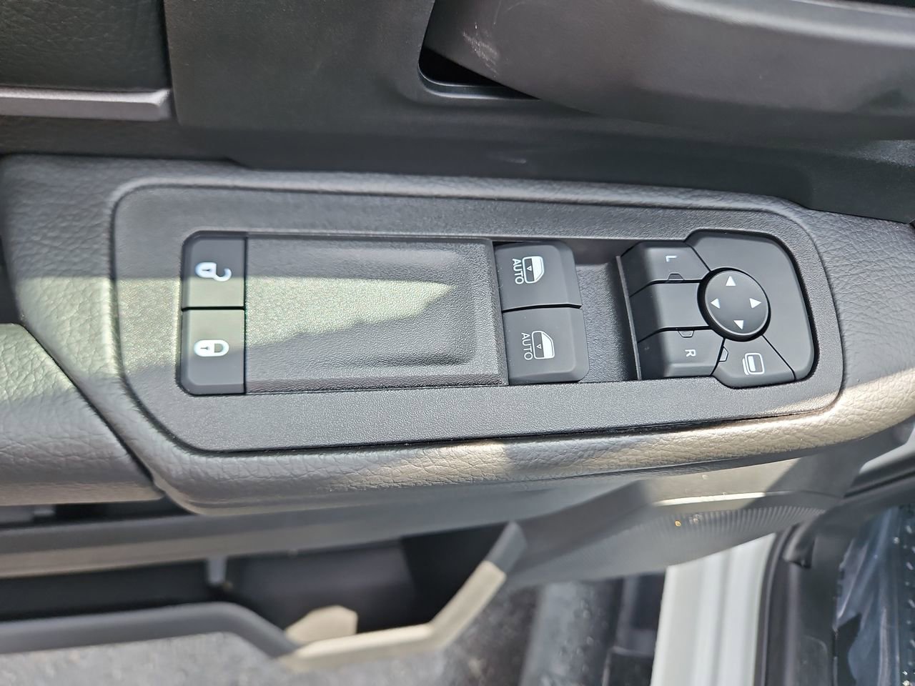 New 2025 RAM 2500 Tradesman image 15