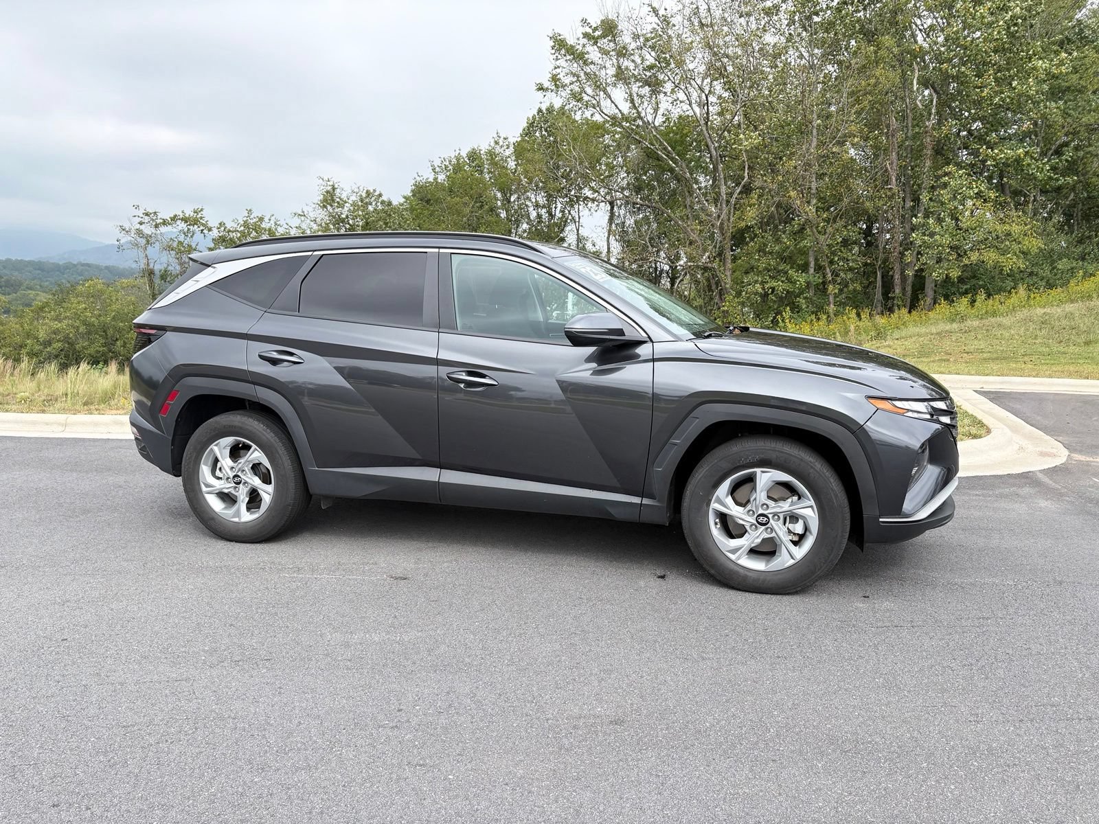 Used 2023 Hyundai Tucson SEL AWD/4WD image 7