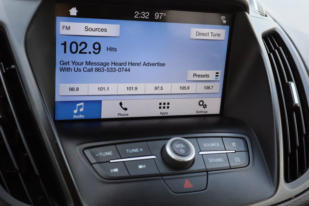 Used 2019 Ford Escape SE FWD image 15