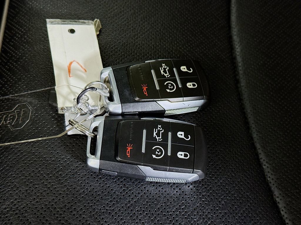 Used 2020 RAM 3500 Laramie image 39