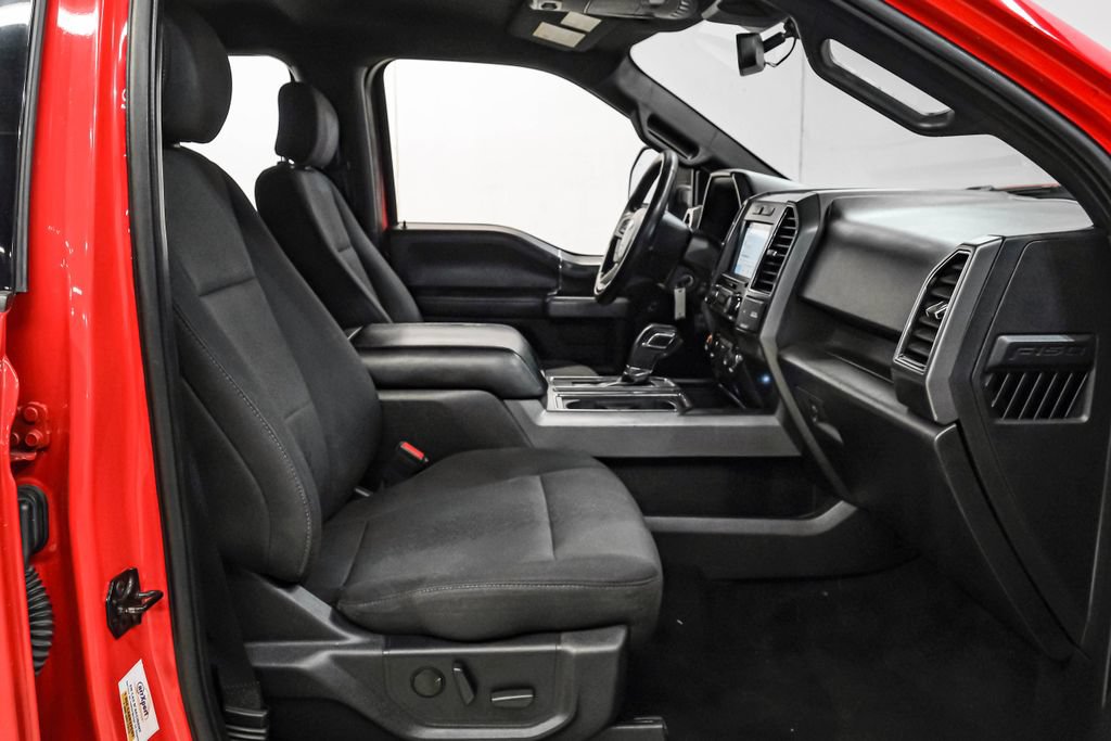 Used 2019 Ford F150 XLT w/ Equipment Group 302A Luxury AWD/4WD image 35