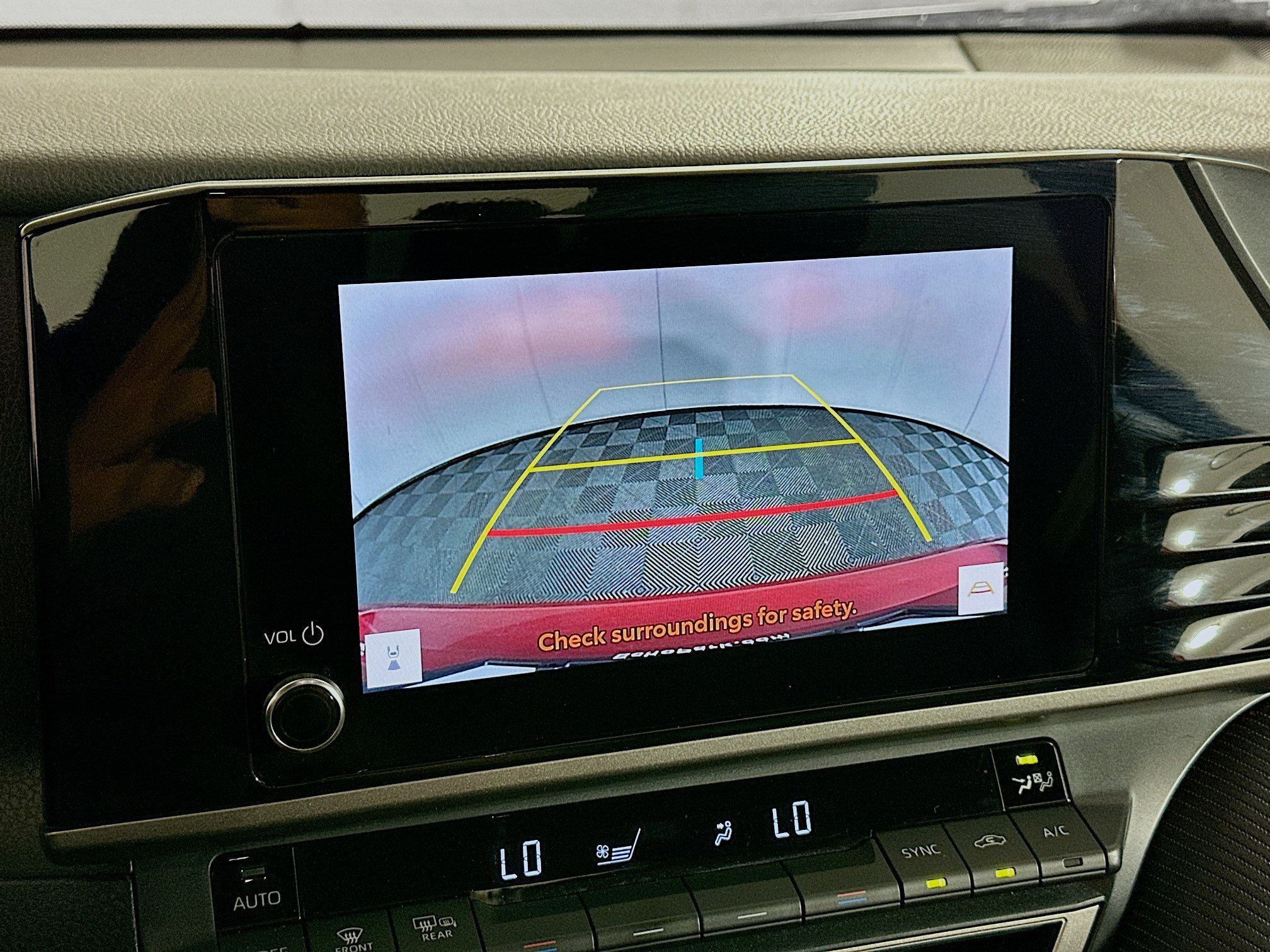 Used 2025 Toyota Camry SE FWD image 22