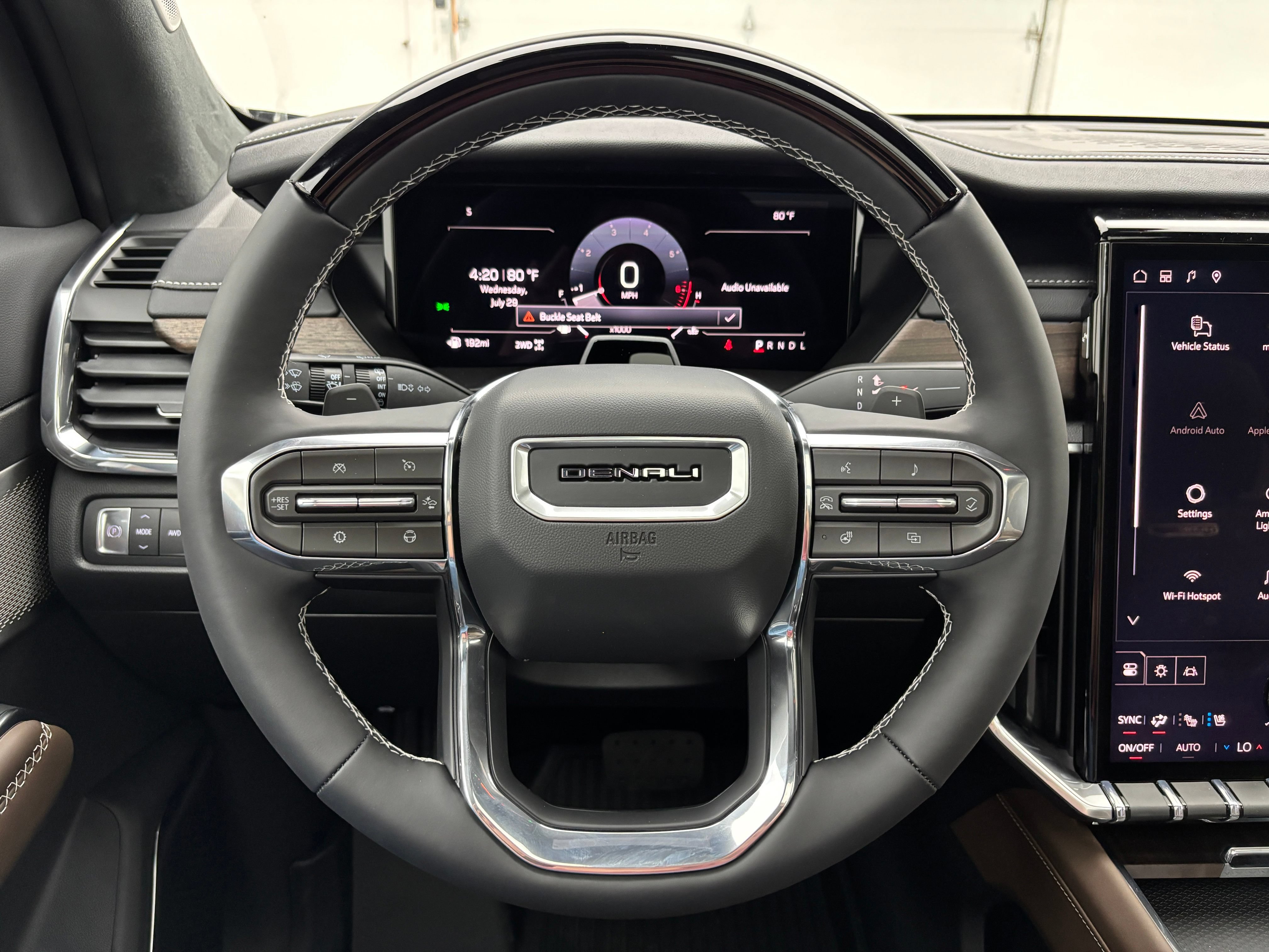 New 2026 GMC Acadia Denali Ultimate w/ LPO, Floor Liner Package AWD/4WD image 23