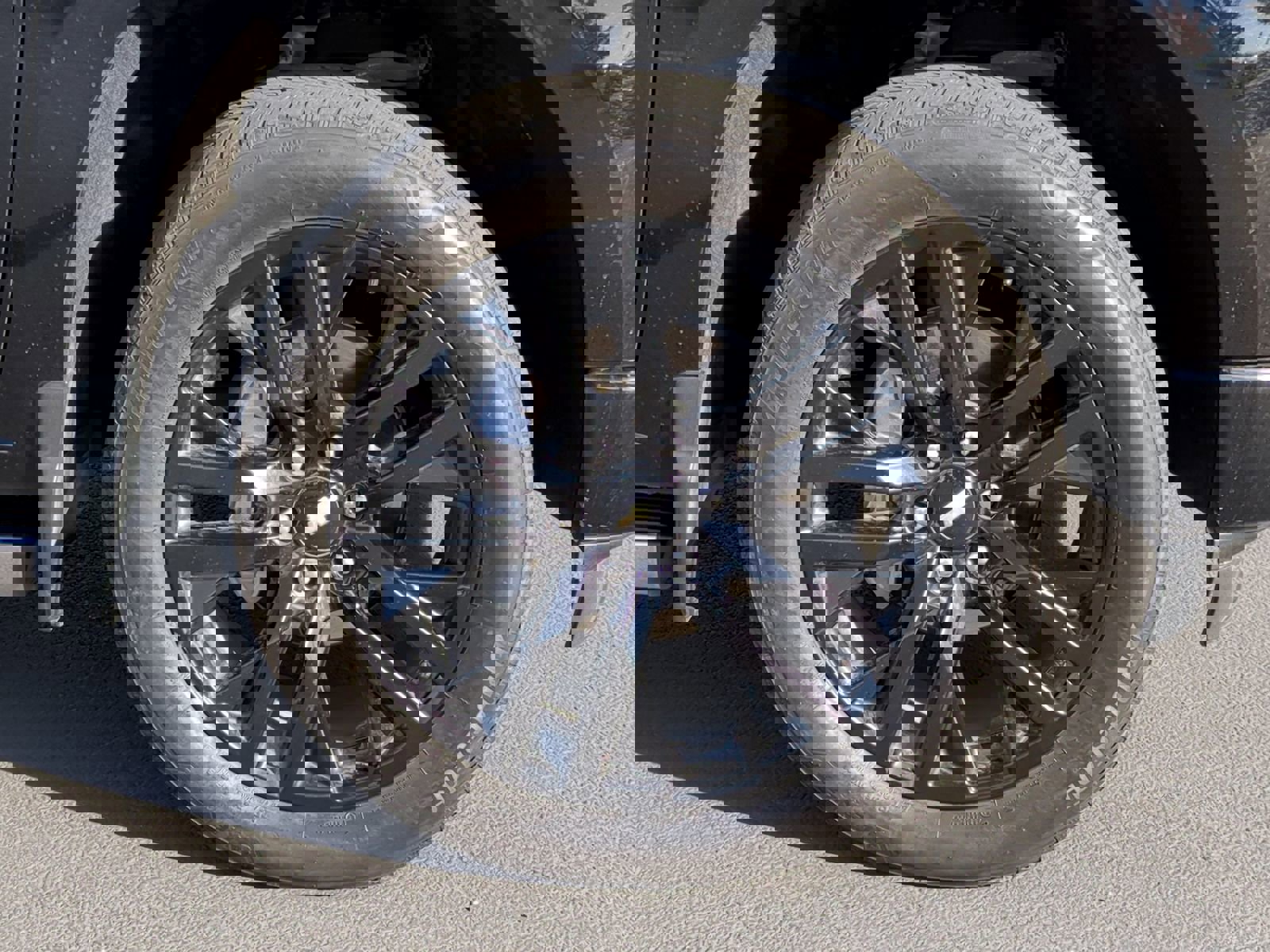 Used 2023 Chevrolet Silverado 1500 High Country w/ High Country Premium Package image 37