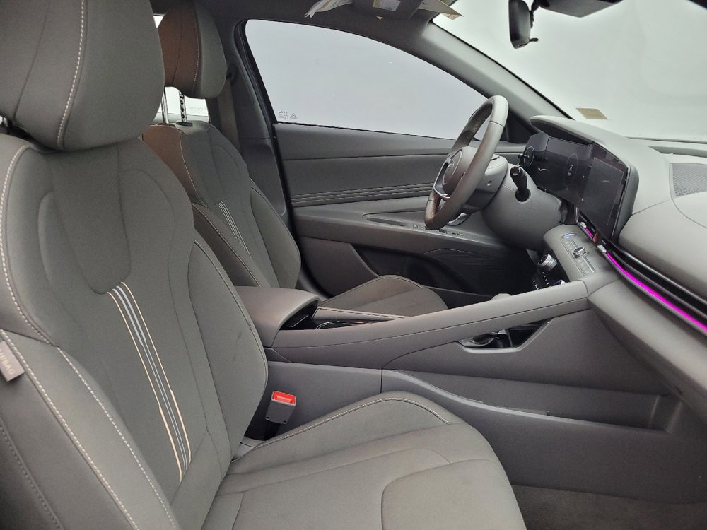 Used 2024 Hyundai Elantra SEL w/ Convenience Package FWD image 21