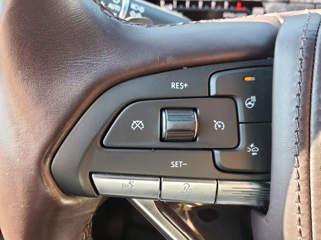 Used 2021 Cadillac Escalade Sport Platinum AWD/4WD image 23