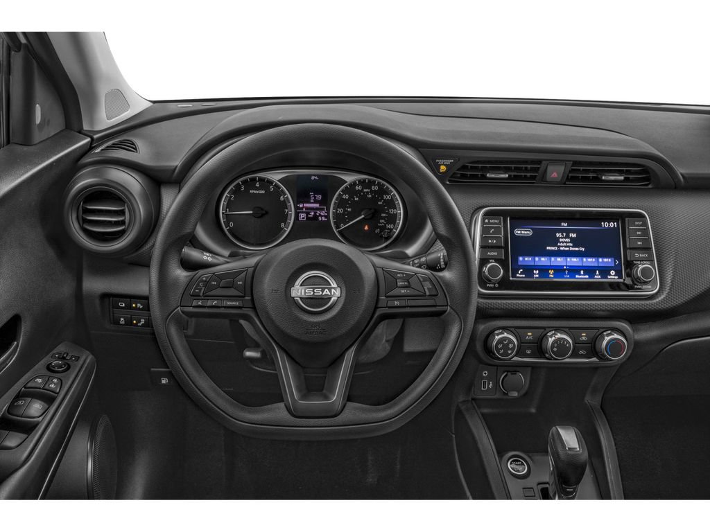 Used 2023 Nissan Kicks S FWD image 5