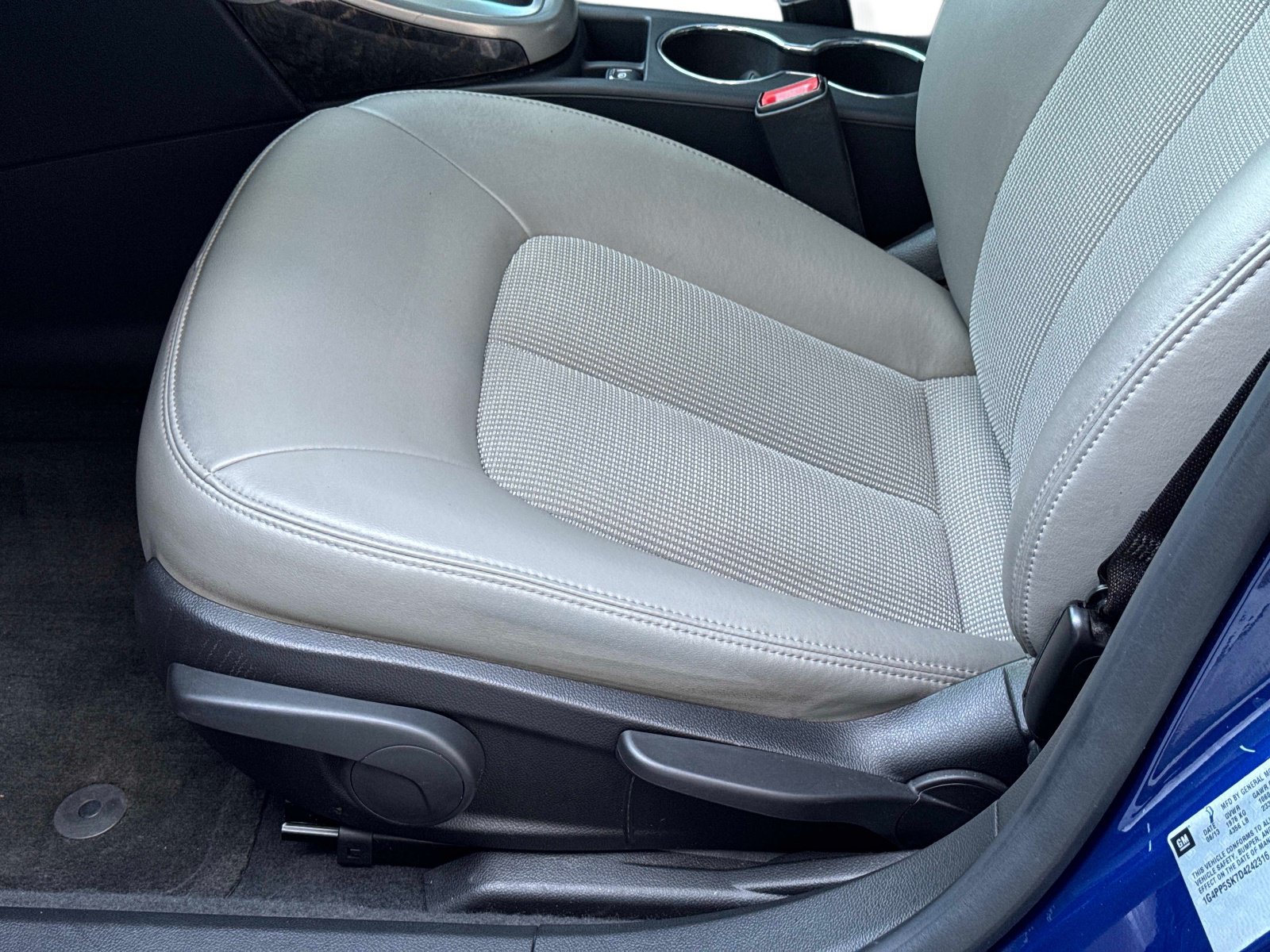 Used 2013 Buick Verano FWD image 18