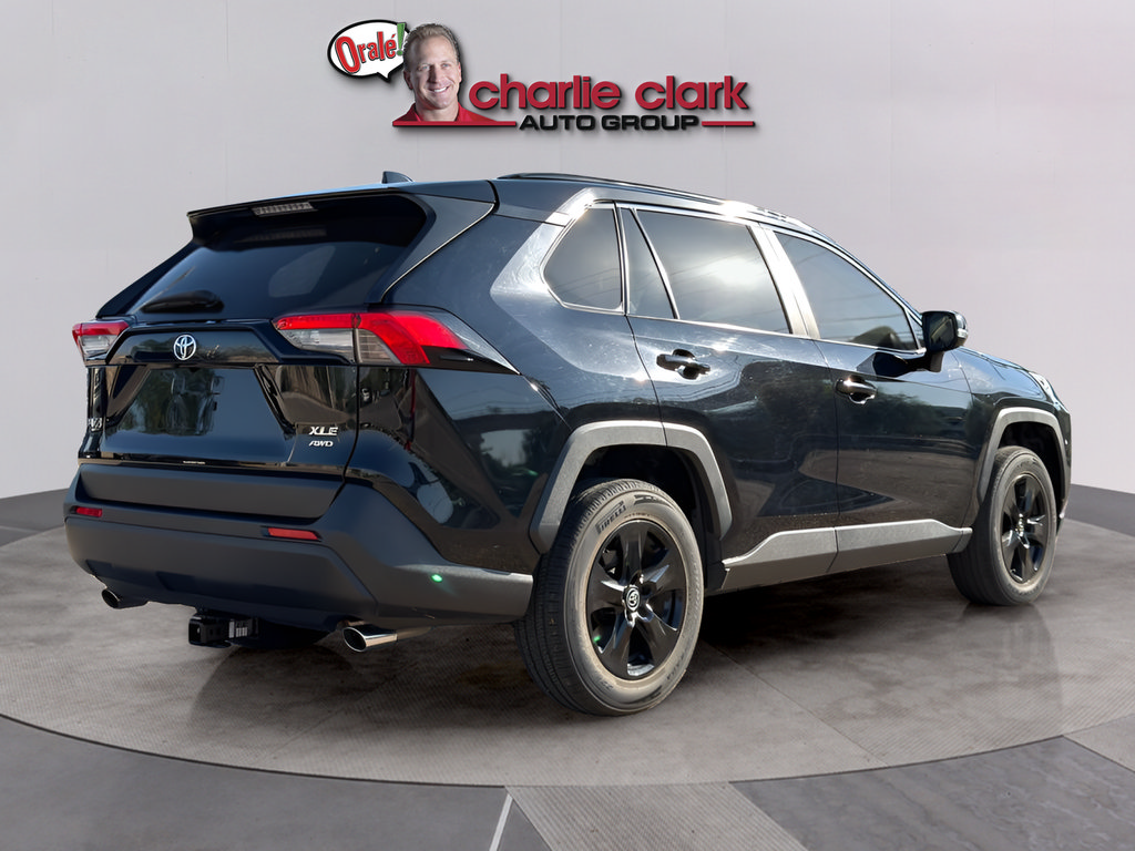 Used 2019 Toyota RAV4 XLE AWD/4WD image 5