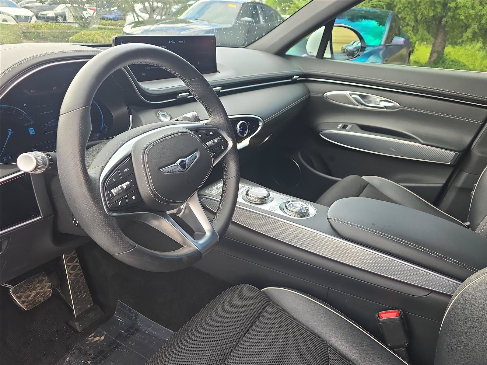 Used 2023 Genesis GV70 2.5T w/ Sport Prestige Package AWD/4WD image 17