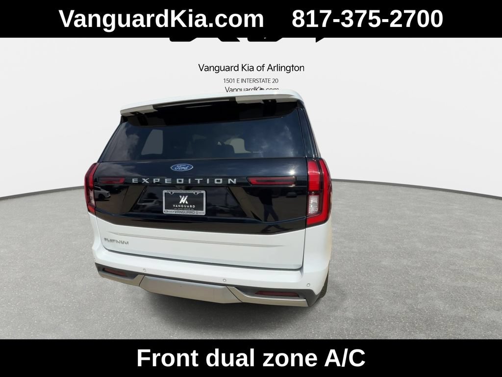 Used 2025 Ford Expedition Platinum AWD/4WD image 8