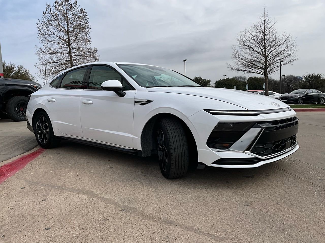 Used 2025 Hyundai Sonata SEL image 4