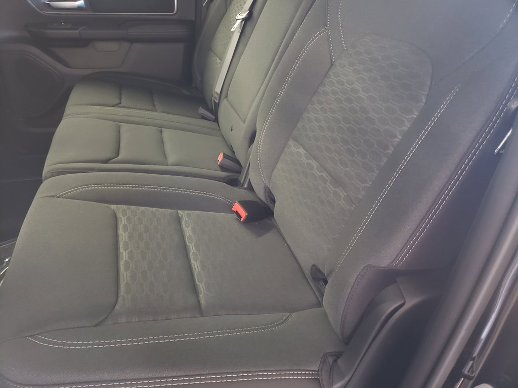 New 2026 RAM 1500 4x4 Crew Cab image 13