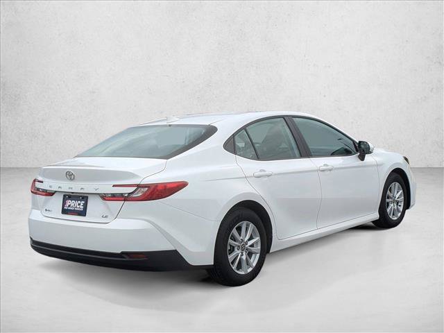Used 2026 Toyota Camry LE FWD image 5