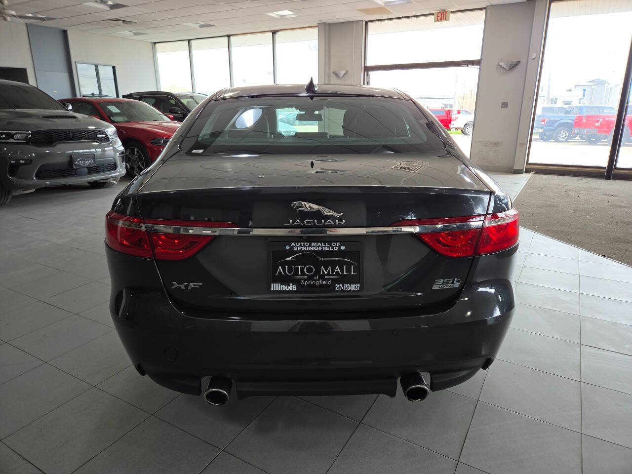 Used 2016 Jaguar XF Prestige AWD/4WD image 6