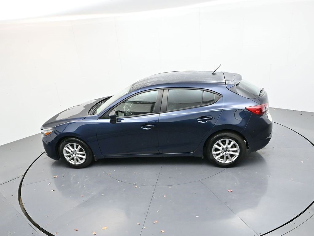 Used 2018 MAZDA MAZDA3 Sport image 12