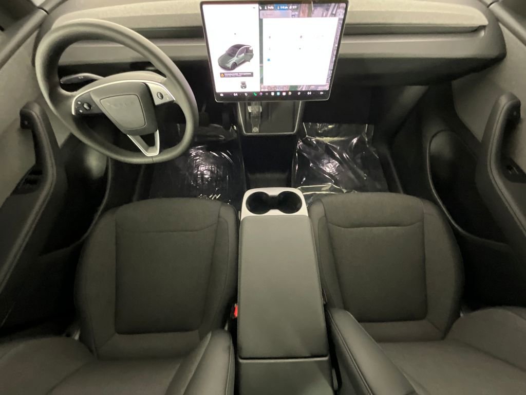 Used 2026 Tesla Model Y Long Range RWD image 13