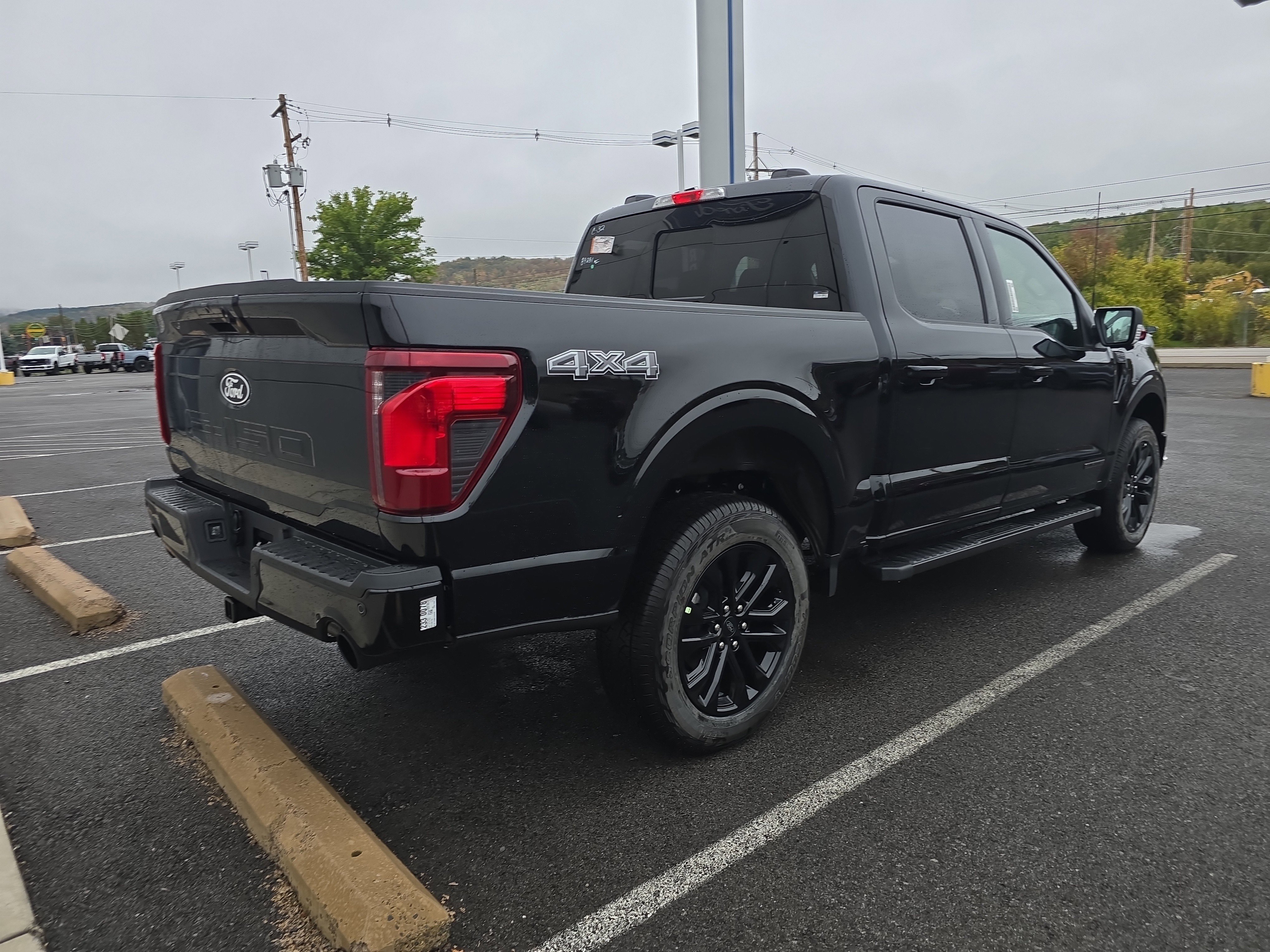 New 2025 Ford F150 XLT image 3