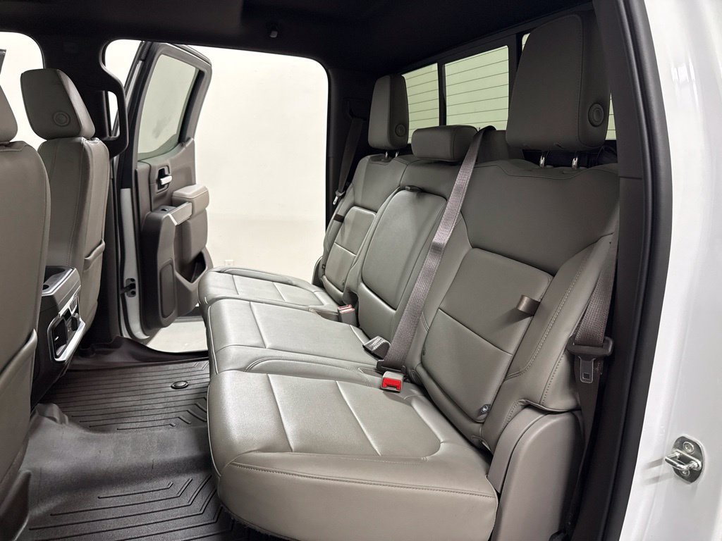 Used 2020 Chevrolet Silverado 1500 LTZ w/ LTZ Plus Package AWD/4WD image 34