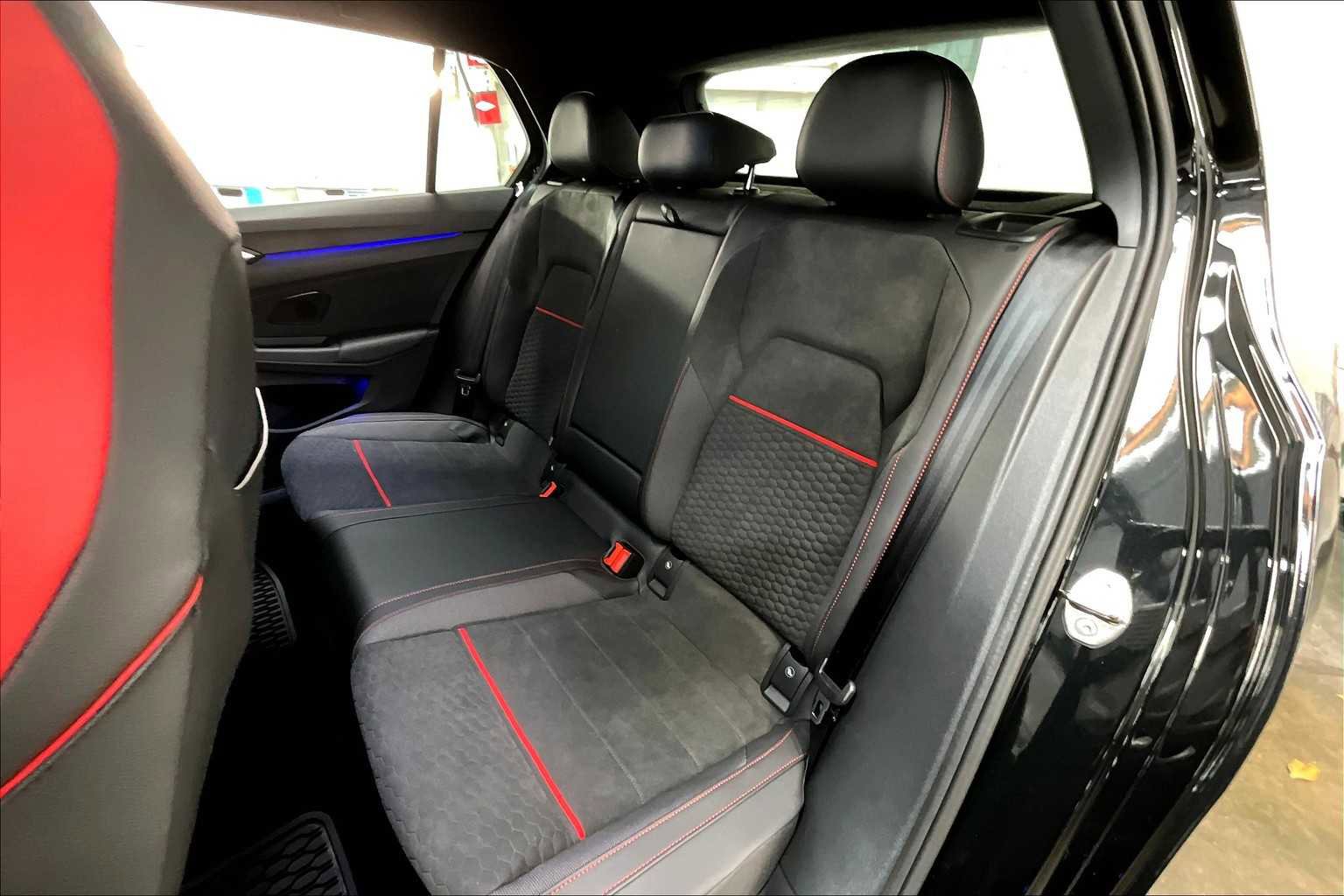 New 2025 Volkswagen GTI SE image 12