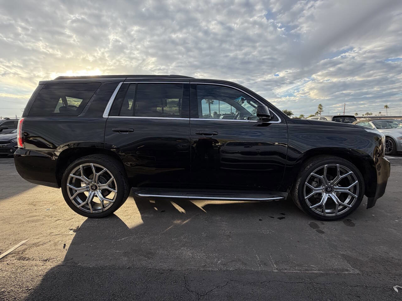 Used 2017 GMC Yukon SLE w/ Convenience Package image 10