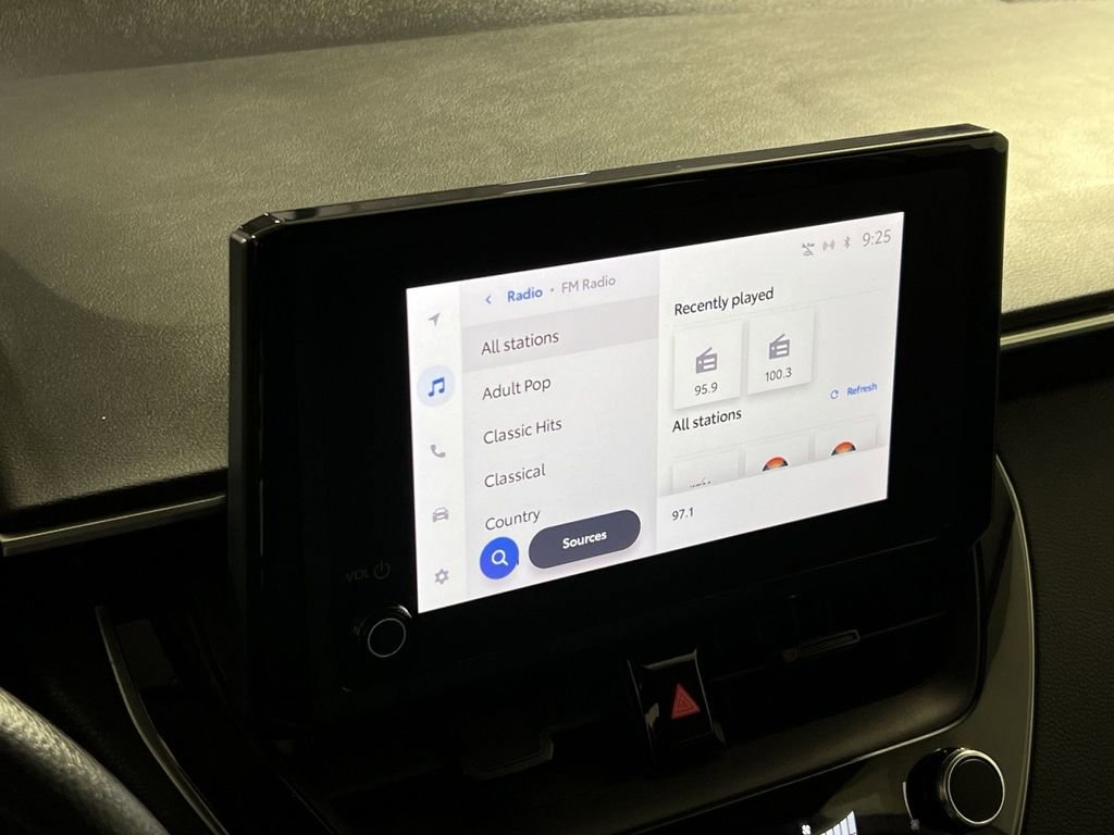 Used 2024 Toyota Corolla LE image 16