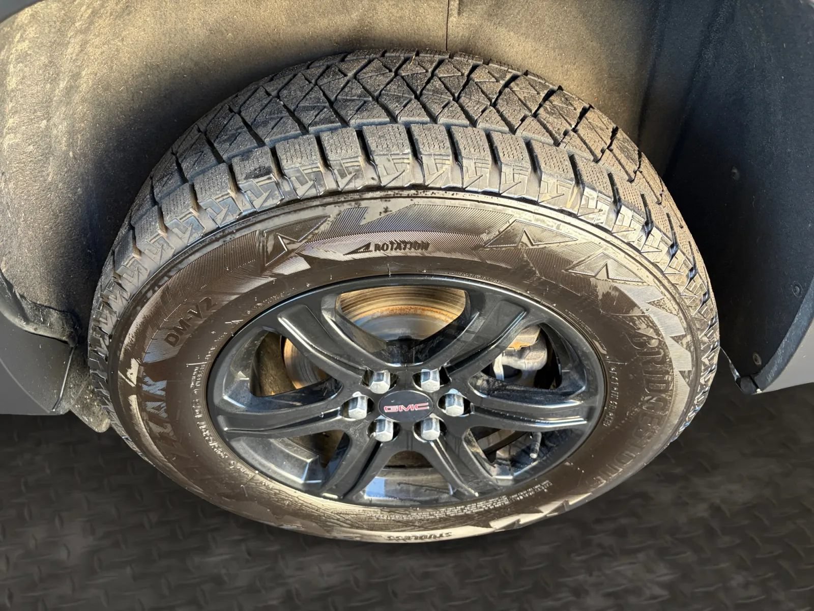 Used 2022 GMC Acadia AT4 w/ Technology Package AWD/4WD image 44