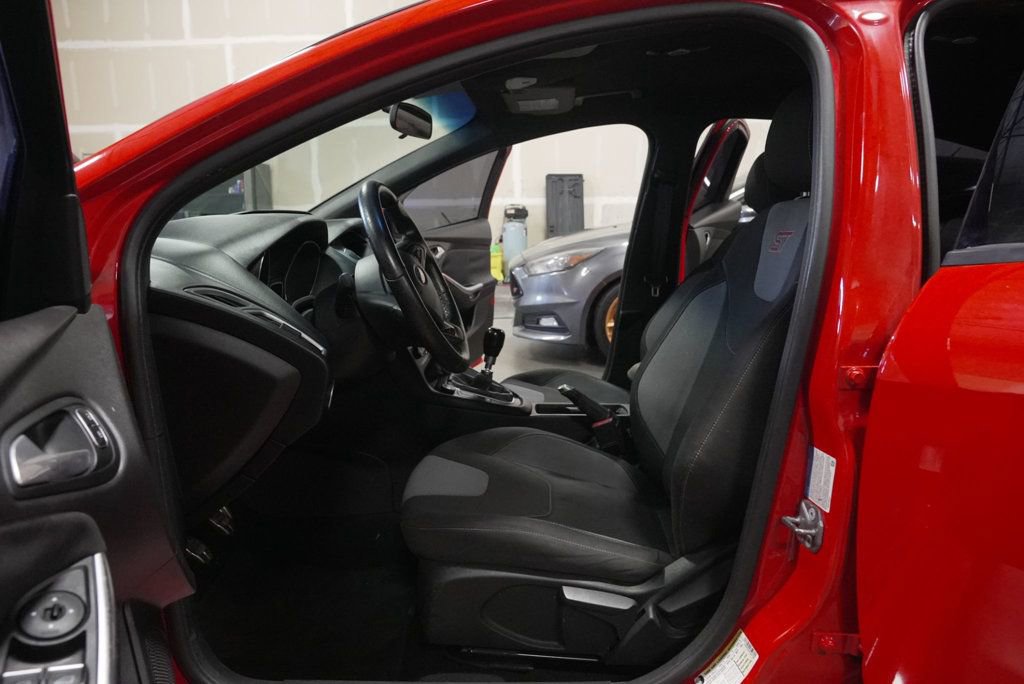 Used 2015 Ford Focus ST image 5