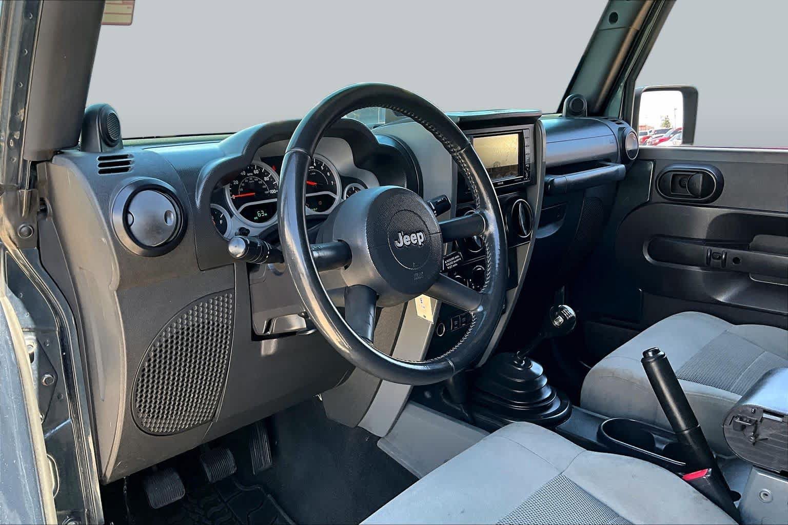 Used 2008 Jeep Wrangler Rubicon w/ Dual Top Group AWD/4WD image 16