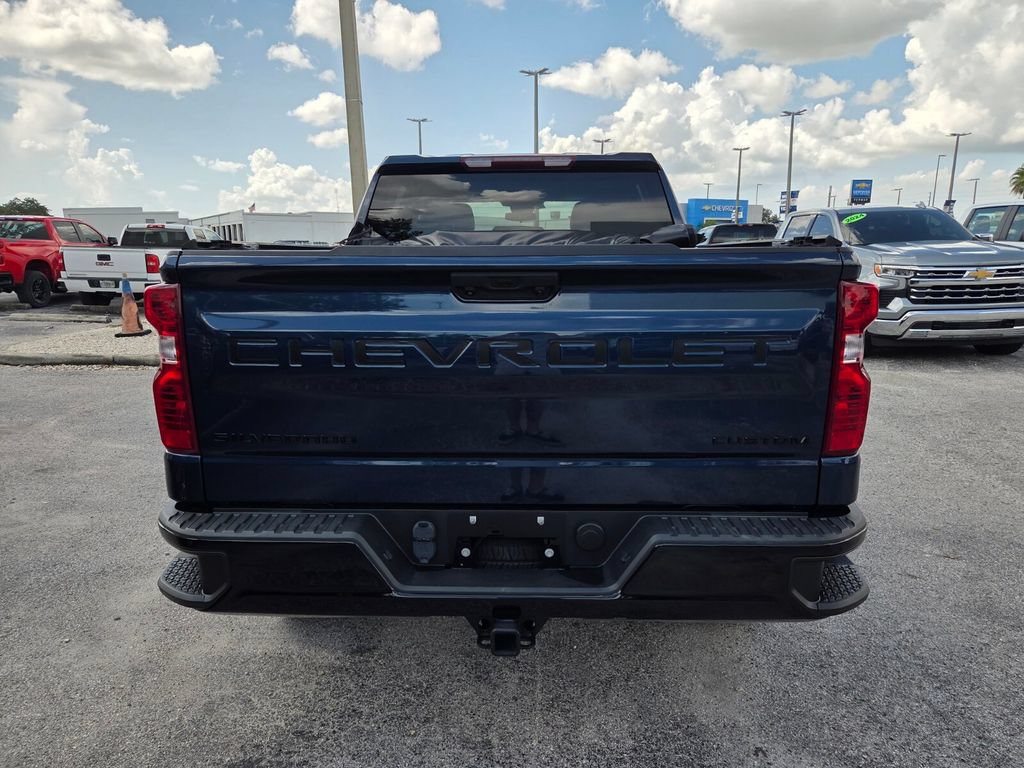 Certified 2023 Chevrolet Silverado 1500 Custom Trail Boss w/ LPO, Dark Essentials Package AWD/4WD image 13