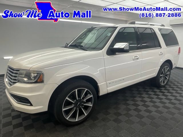 Used 2017 Lincoln Navigator Reserve AWD/4WD image 1