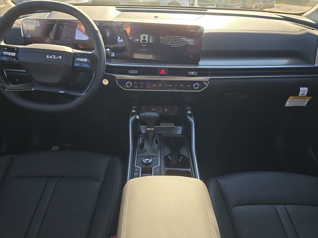Certified 2026 Kia Sorento S FWD image 14