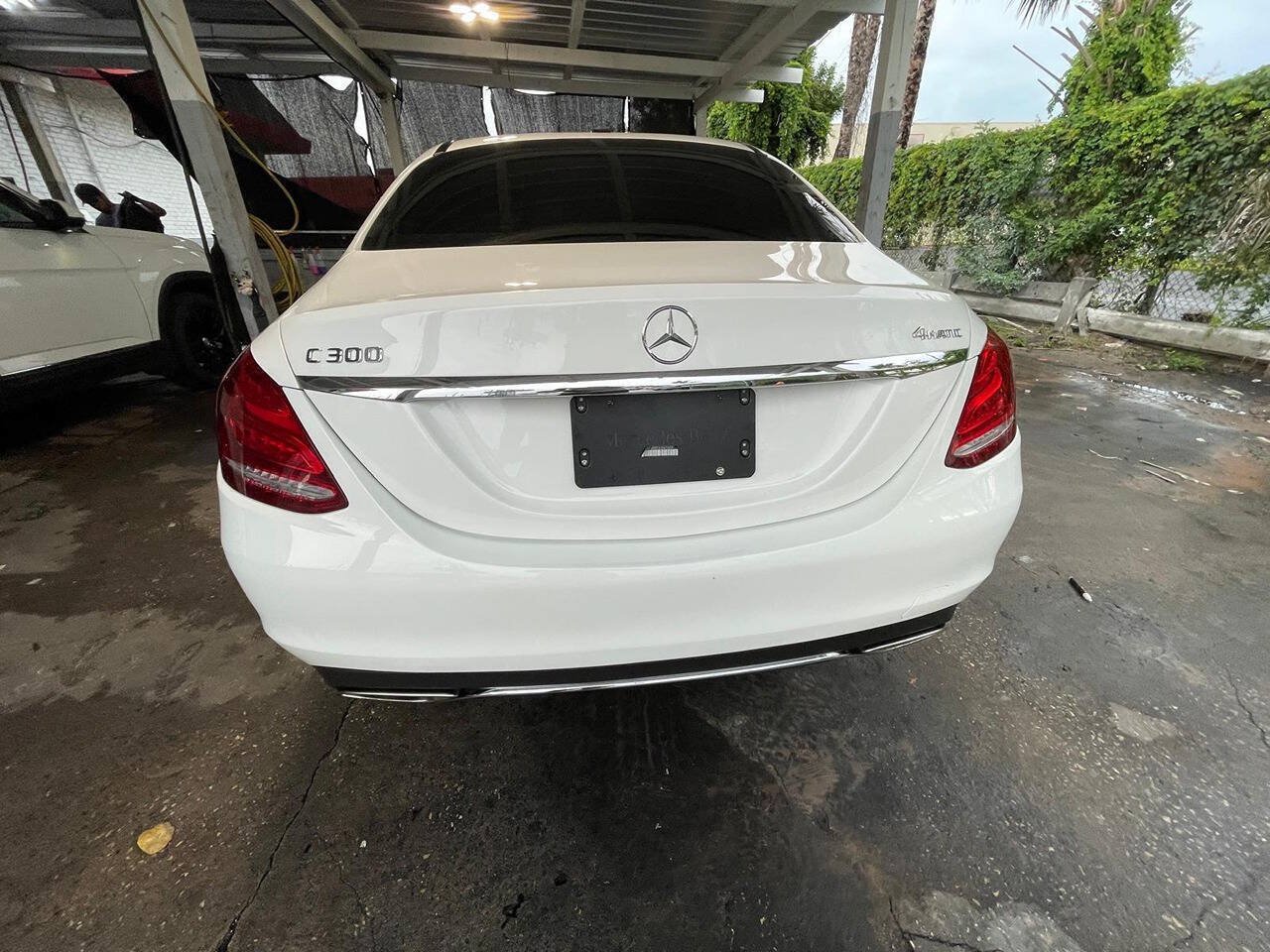 Used 2018 Mercedes-Benz C 300 4MATIC Sedan w/ Premium Package image 7
