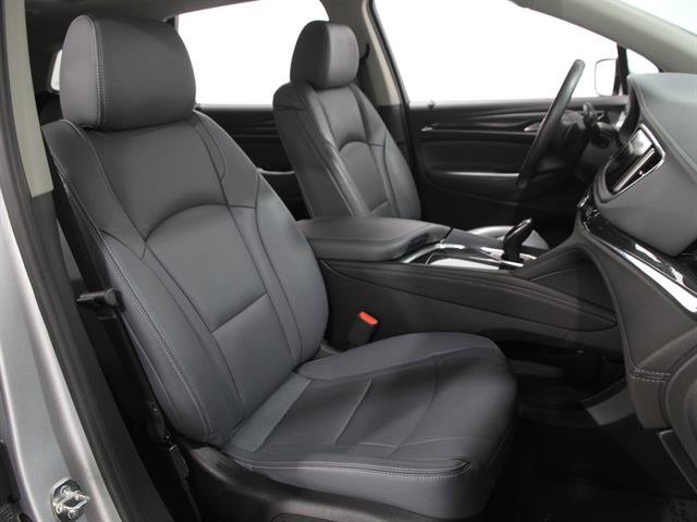 Used 2021 Buick Enclave Premium w/ Sun and Sites Package image 18