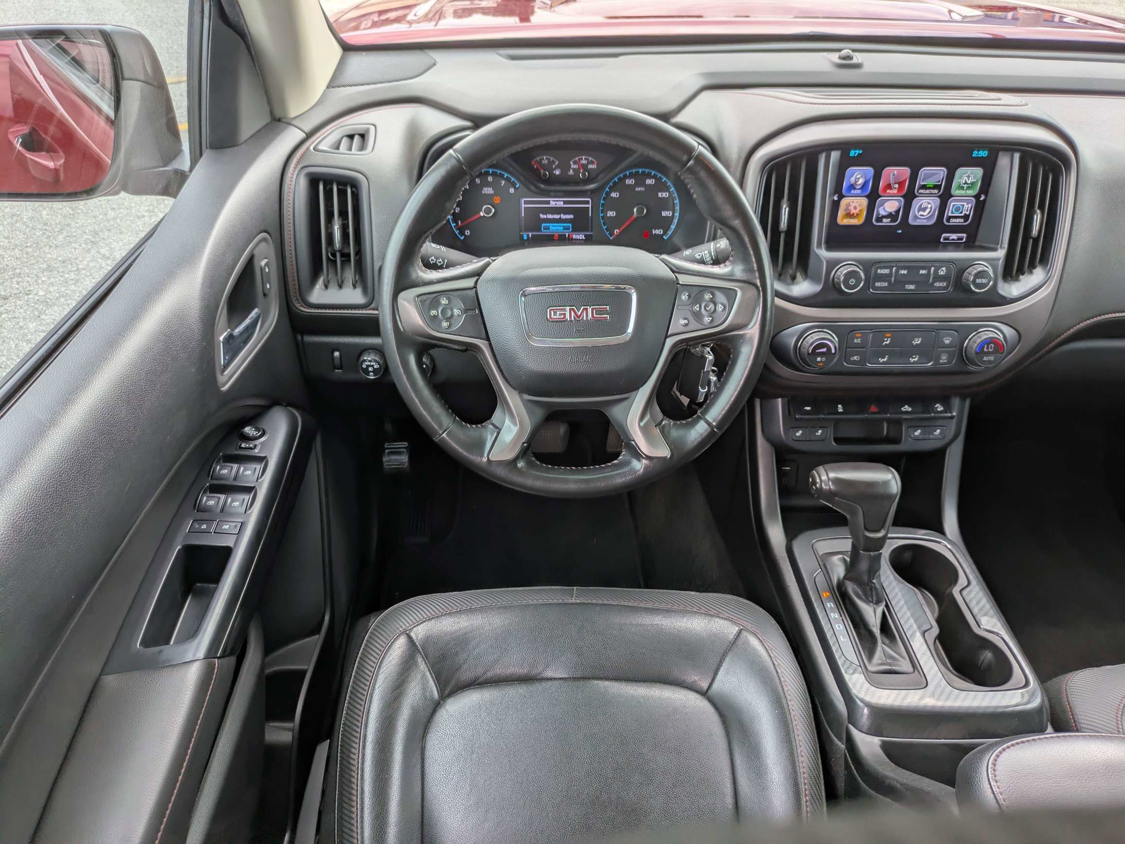 Used 2018 GMC Canyon All Terrain AWD/4WD image 16