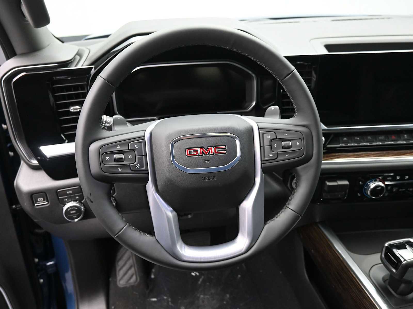 New 2026 GMC Sierra 1500 Elevation w/ Elevation Premium Package image 12