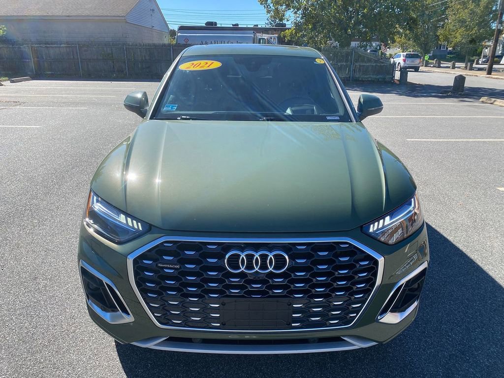 Used 2021 Audi Q5 Prestige w/ Prestige Package image 3