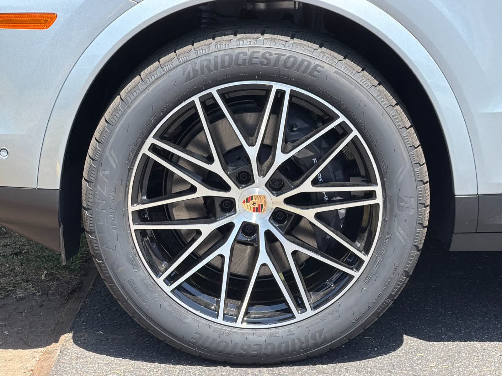 New 2026 Porsche Cayenne AWD/4WD image 32