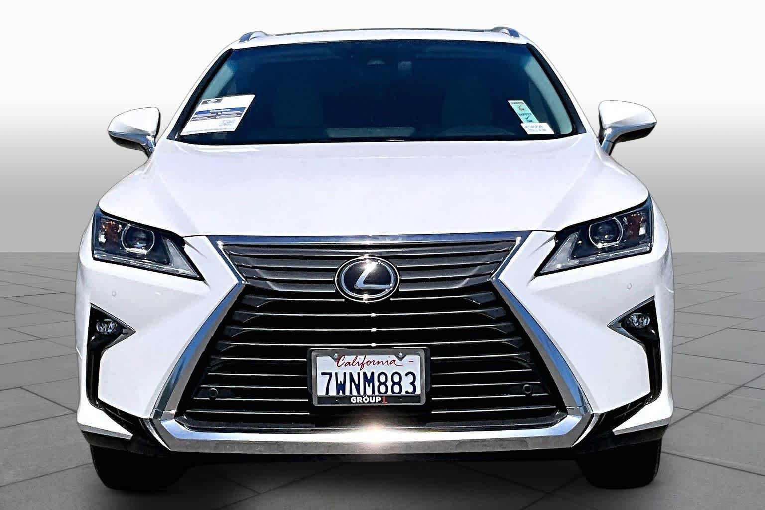 Used 2017 Lexus RX 350 FWD w/ Premium Package image 3