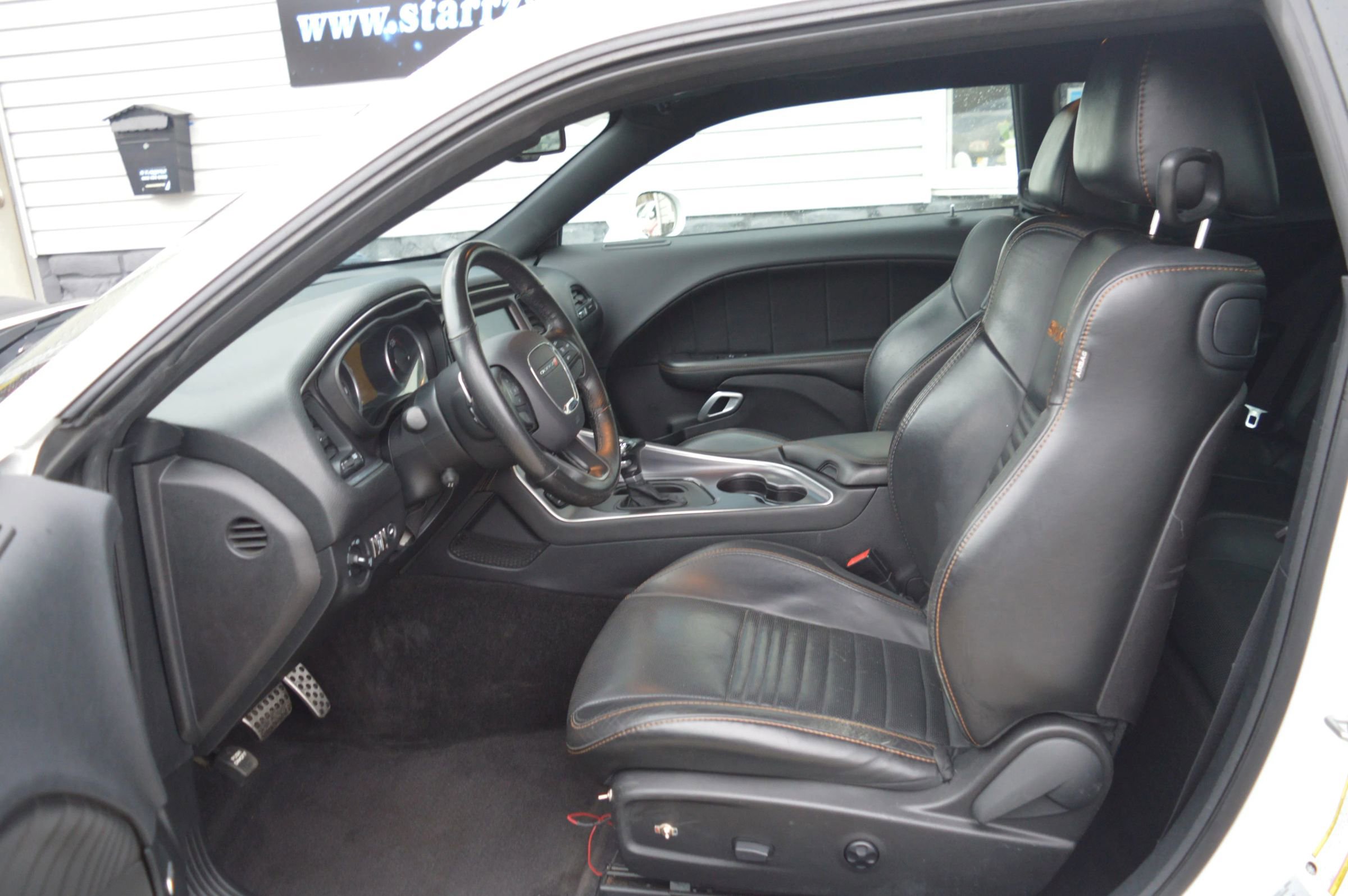 Used 2016 Dodge Challenger R/T Scat Pack image 10