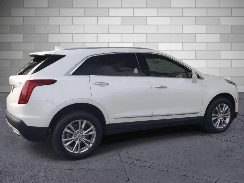 Certified 2023 Cadillac XT5 Premium Luxury w/ Technology Package FWD image 6