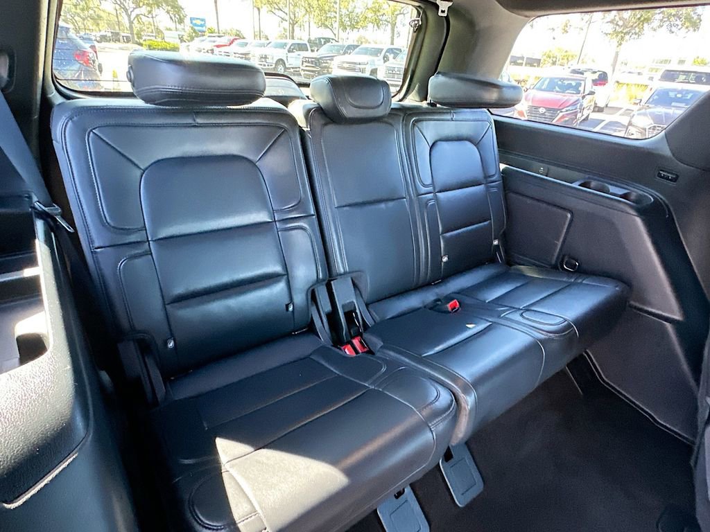 Used 2023 Lincoln Navigator Reserve image 27