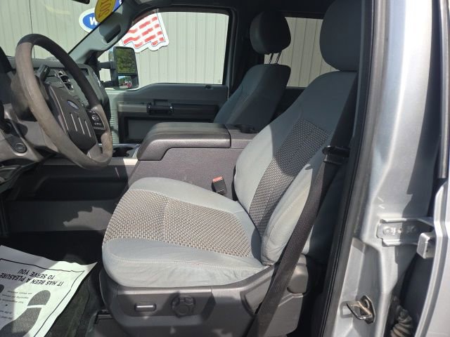 Used 2015 Ford F250 XLT w/ XLT Premium Package AWD/4WD image 17